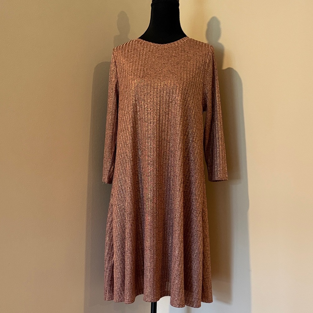 Chic Midi Dress in Rose by Ophelia Roe